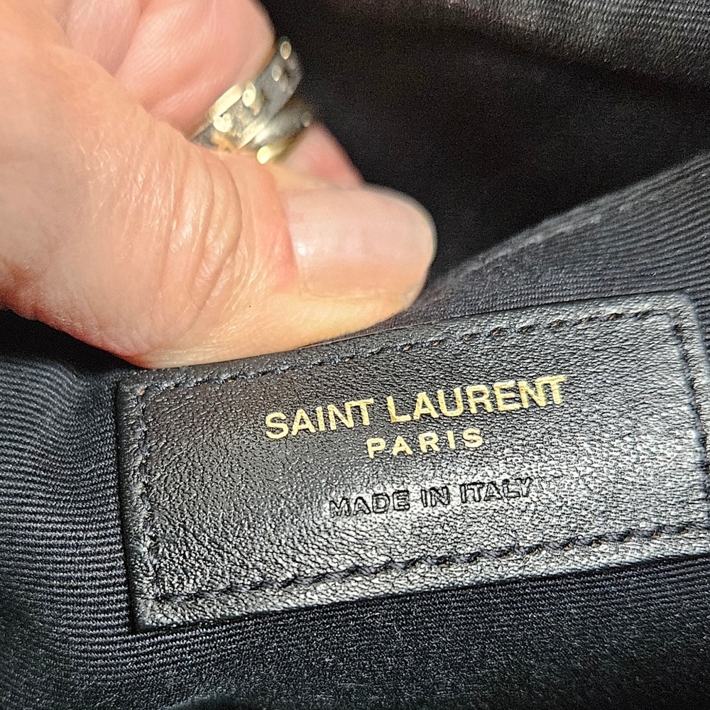 YSL Lou camera bag Vitello black quilted with box, dust bag, etc.. FIRM no b… - Picture 9 of 16